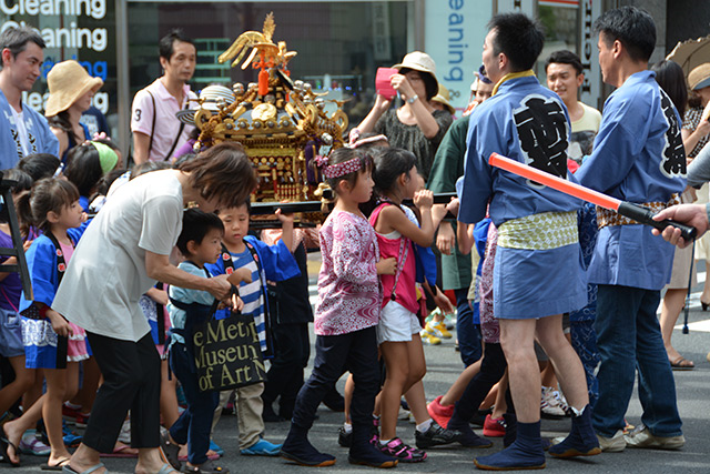 子供神輿巡行